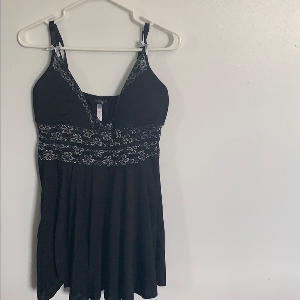 Women’s hot sleeping gown